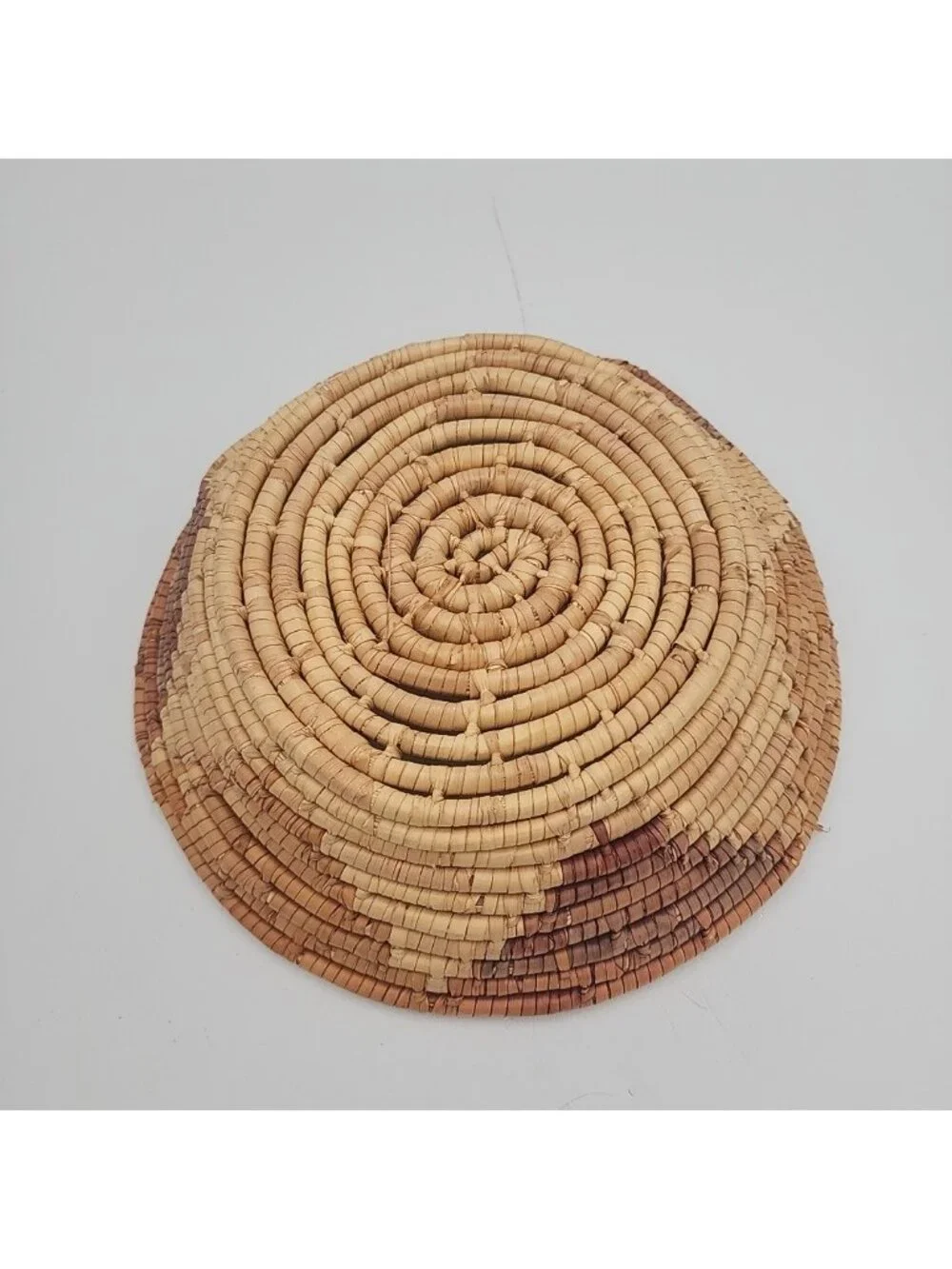 Navajo Basket Handwoven Southwestern Native American 2-Tone w/Star Pattern 10